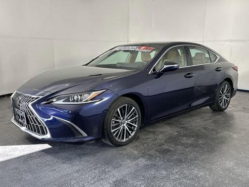 2022 Lexus ES 350 Base