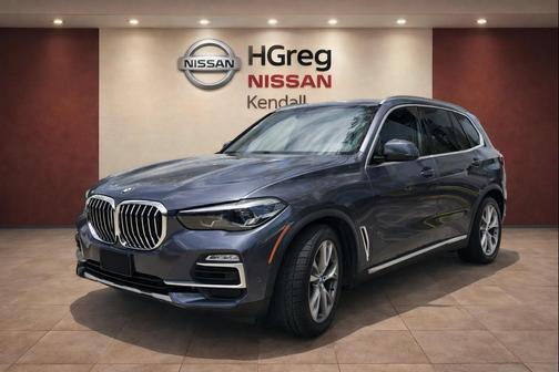 Arctic Gray Metallic 2021 BMW X5 sDrive40i