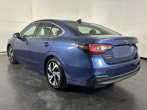 2022 Subaru Legacy Base