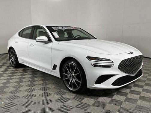 2025 Genesis G70 2.5T RWD