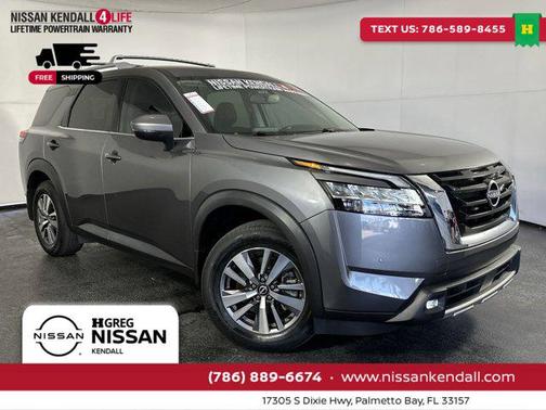 2022 Nissan Pathfinder SL 4WD