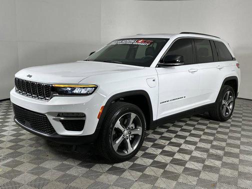 2022 Jeep Grand Cherokee 4xe Base
