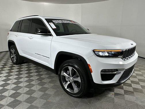2022 Jeep Grand Cherokee 4xe Base