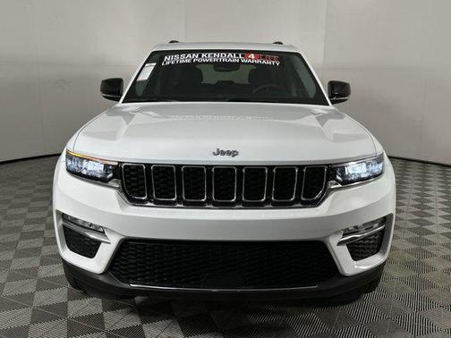 2022 Jeep Grand Cherokee 4xe Base