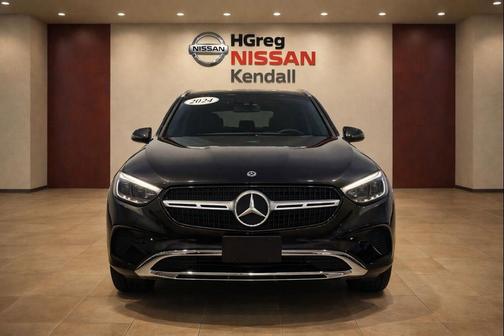 Black 2024 Mercedes-Benz GLC 300 4MATIC
