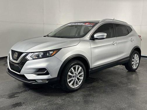 2022 Nissan Rogue Sport SV