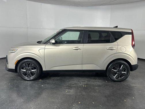 2020 Kia Soul EX