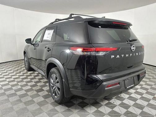 2025 Nissan Pathfinder SV FWD
