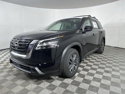 2025 Nissan Pathfinder SV FWD