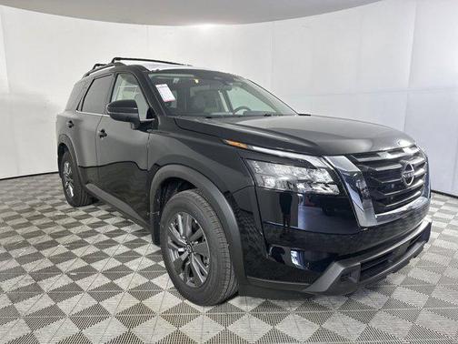 2025 Nissan Pathfinder SV FWD