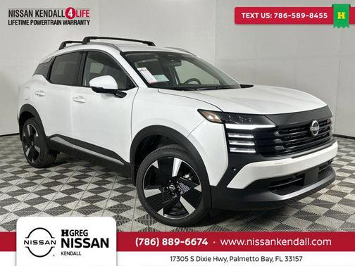 2025 Nissan Kicks SR