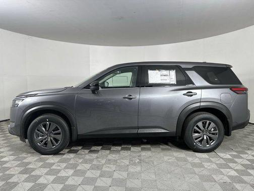 2025 Nissan Pathfinder S FWD