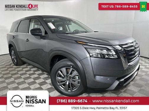 2025 Nissan Pathfinder S FWD