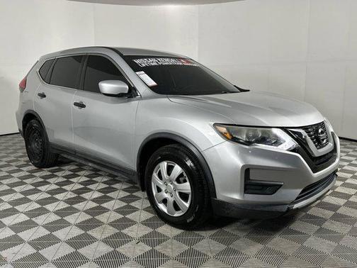 2017 Nissan Rogue S