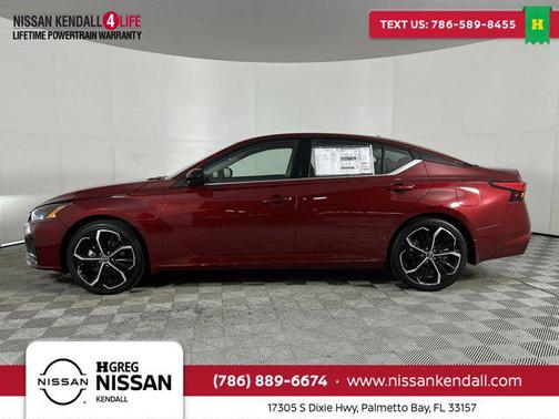 2025 Nissan Altima SR FWD