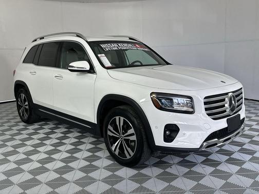 Polar White 2025 Mercedes-Benz GLB 250 Base
