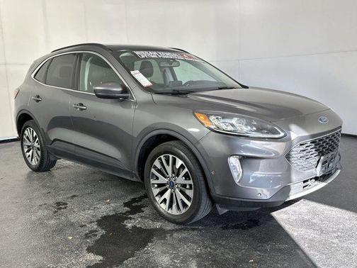 2021 Ford Escape Titanium