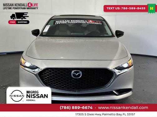 2022 Mazda Mazda3 FWD w/Preferred Package