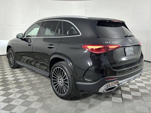 2024 Mercedes-Benz GLC 300 Base