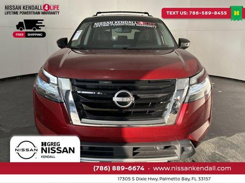 2022 Nissan Pathfinder SL 2WD