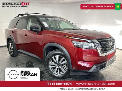 2022 Nissan Pathfinder SL 2WD