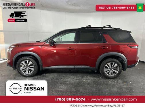 2022 Nissan Pathfinder SL 2WD