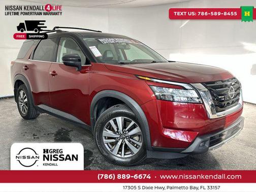 2022 Nissan Pathfinder SL 2WD
