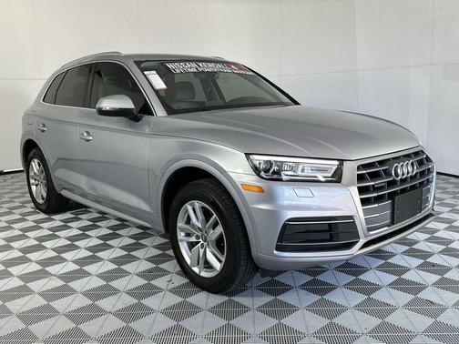 Florett Silver Metallic 2020 Audi Q5 45 Premium
