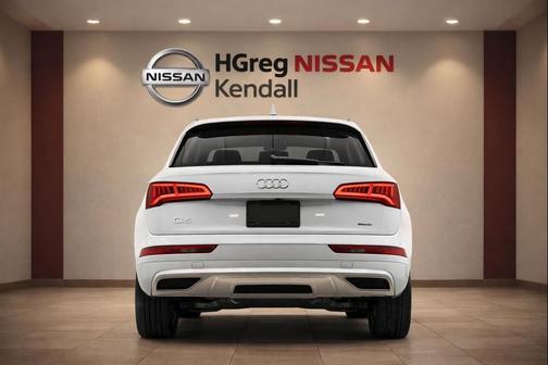 Florett Silver Metallic 2020 Audi Q5 45 Premium