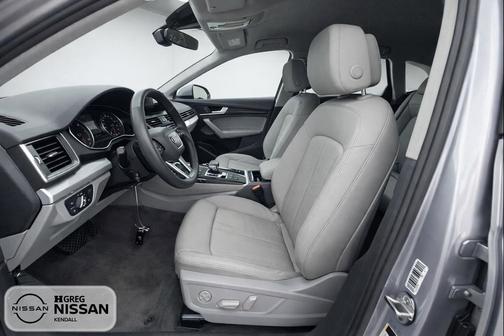 Florett Silver Metallic 2020 Audi Q5 45 Premium