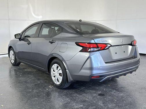 2021 Nissan Versa 1.6 S