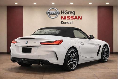 Glacier Silver Metallic 2019 BMW Z4 sDrive30i