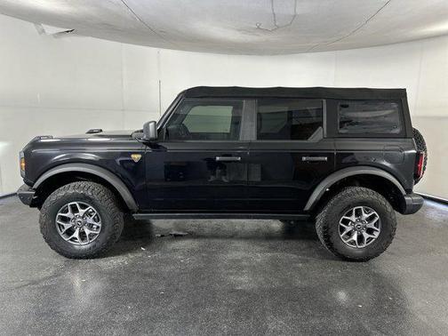 2021 Ford Bronco Badlands