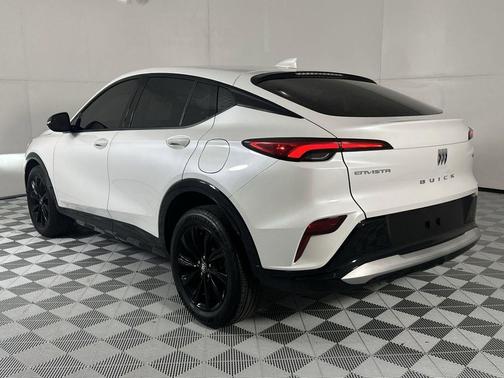 White Frost Tricoat 2024 Buick Envista Sport Touring FWD