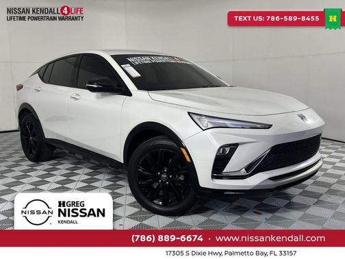 White Frost Tricoat 2024 Buick Envista Sport Touring FWD