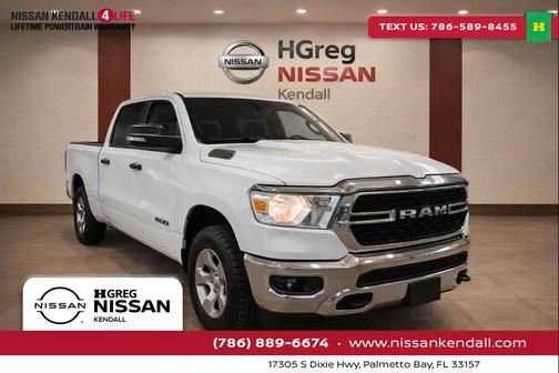 Bright White Clearcoat 2023 RAM 1500 Big Horn/Lone Star
