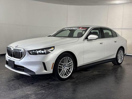 2024 BMW 530 i