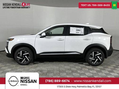 2025 Nissan Kicks SV