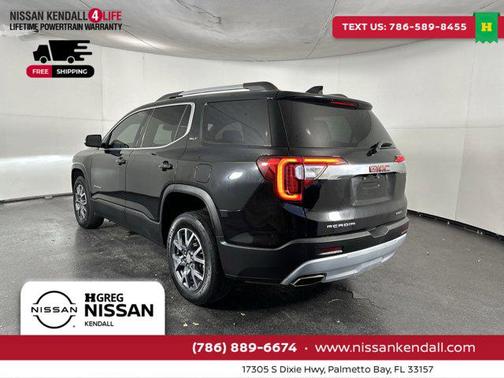 2023 GMC Acadia AWD SLT