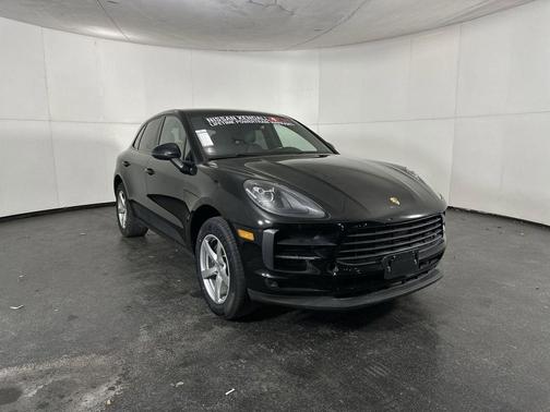 2020 Porsche Macan Base