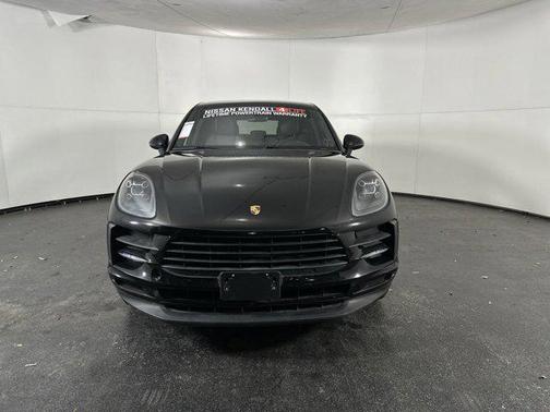 2020 Porsche Macan Base