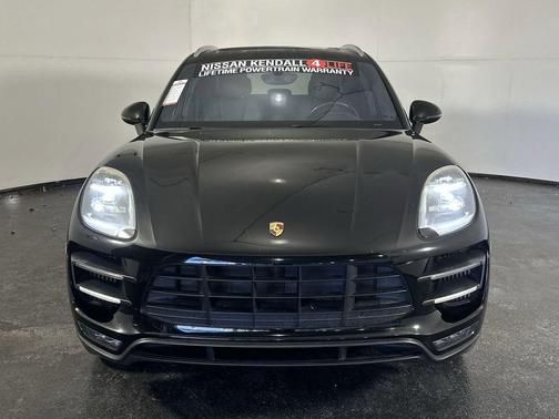 2017 Porsche Macan Turbo