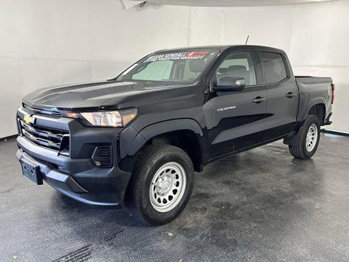 2024 Chevrolet Colorado WT