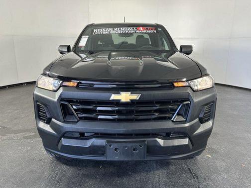 2024 Chevrolet Colorado WT