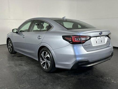 2022 Subaru Legacy Base