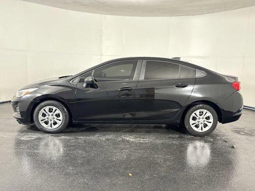 2019 Chevrolet Cruze LS