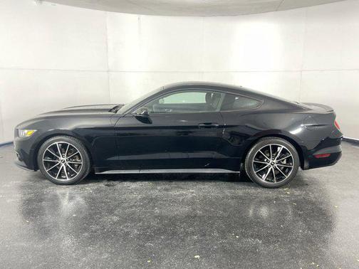 2016 Ford Mustang EcoBoost