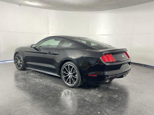 2016 Ford Mustang EcoBoost