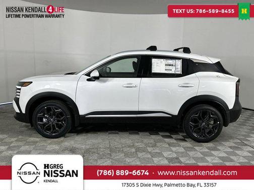 2025 Nissan Kicks SR