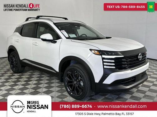 2025 Nissan Kicks SR